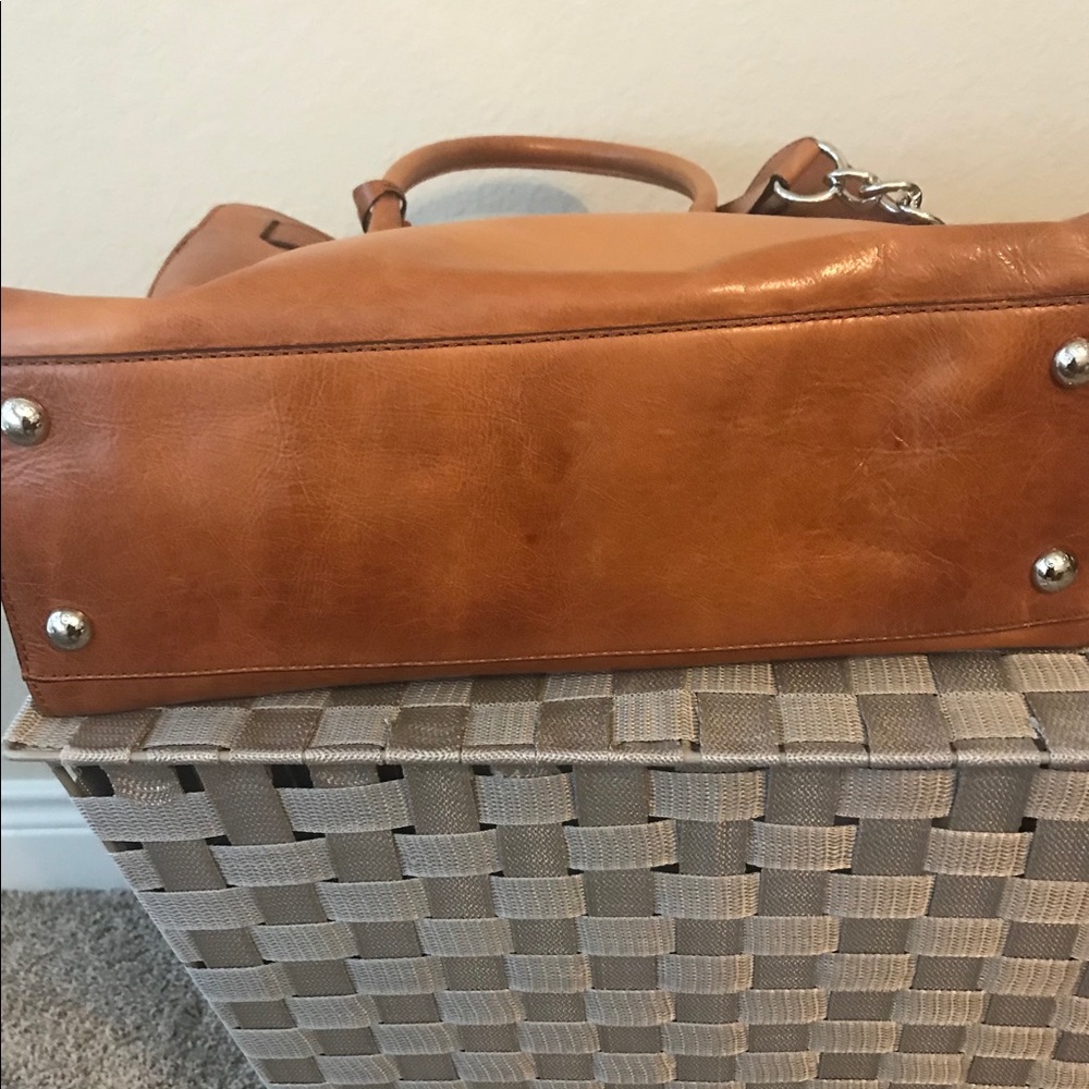 Michael Kors Handbag - Picture 4 of 9